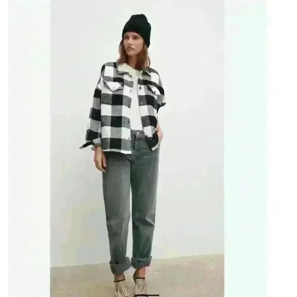 Zara Shacket - Picture 1 of 9